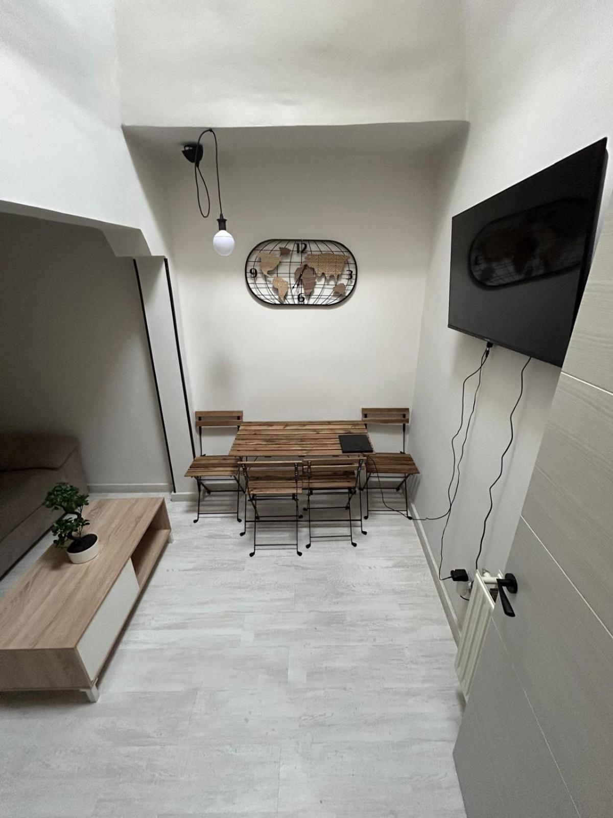 Apartamento Calera Burgo Esterno foto