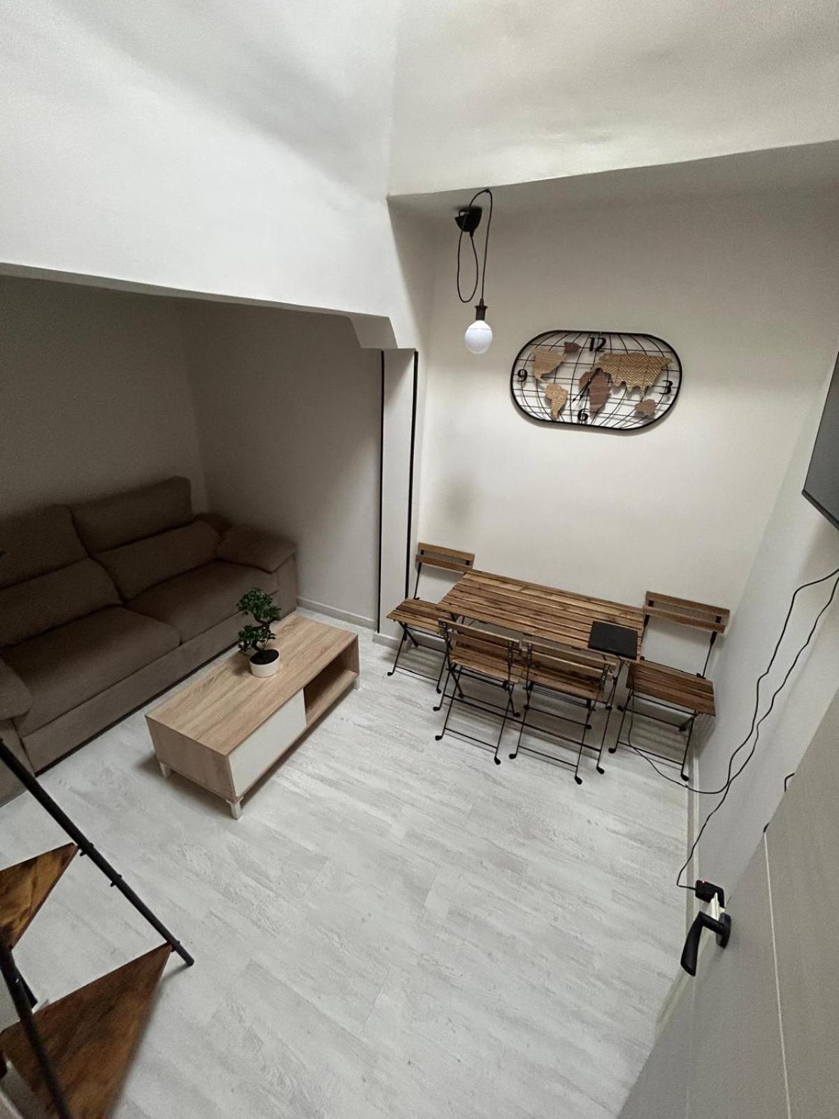 Apartamento Calera Burgo Esterno foto