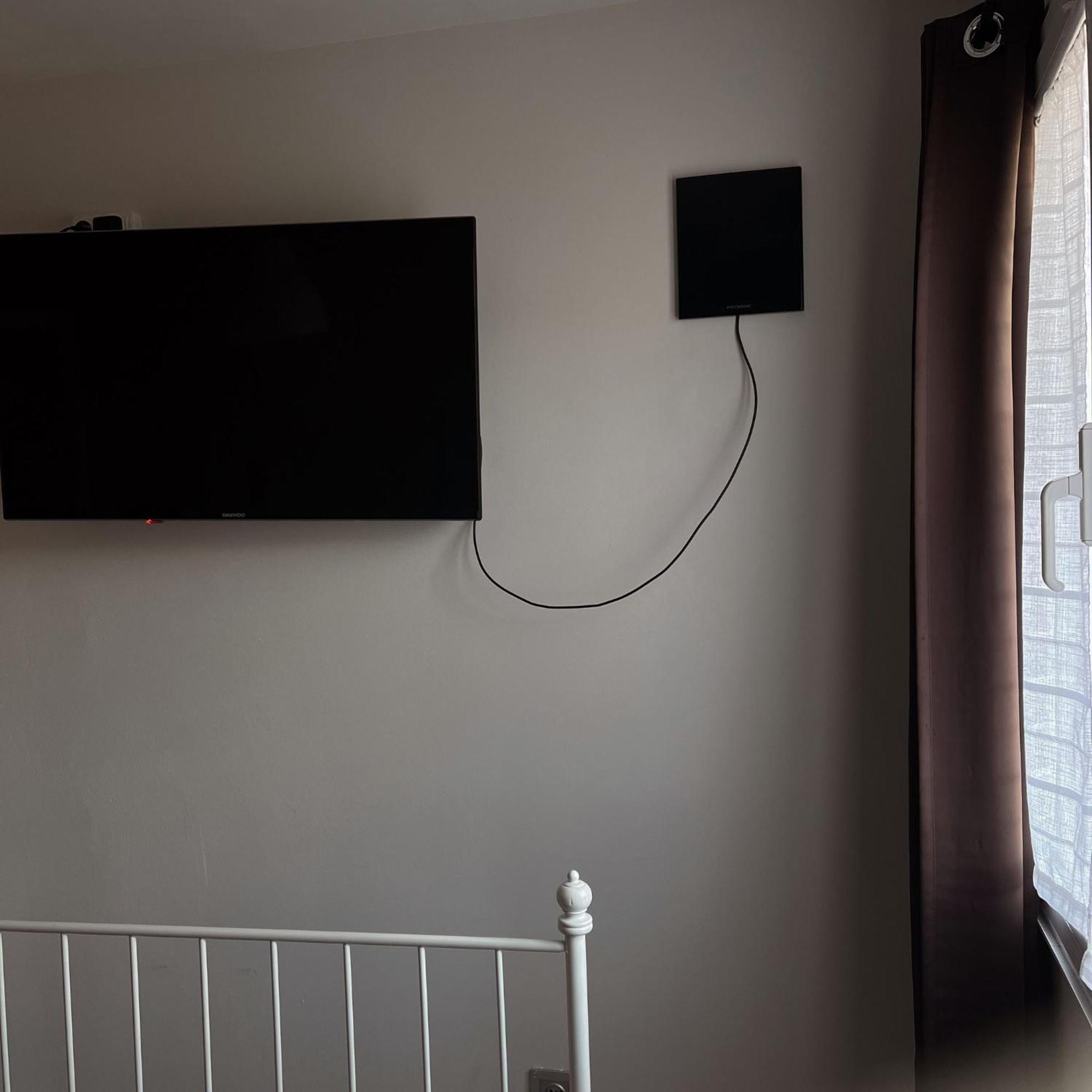 Apartamento Calera Burgo Esterno foto